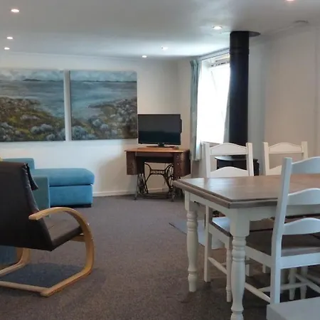 Relax In A 1 Bedroom Apartment Near A Country Pub Eyemouth Exterior photo