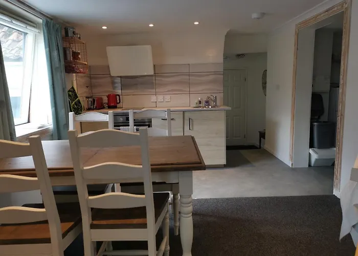 Relax In A 1 Bedroom Apartment Near A Country Pub