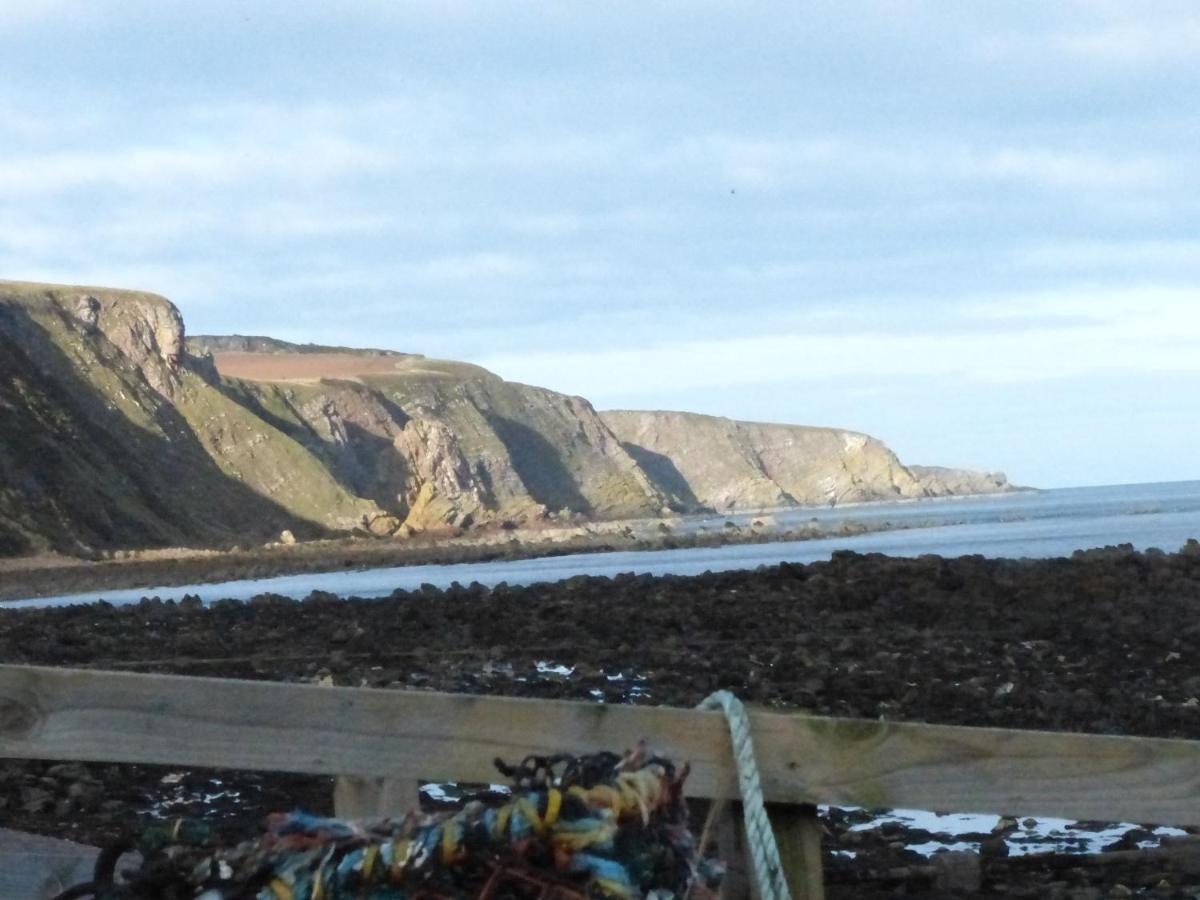 Relax In A 1 Bedroom Near A Country Pub * Eyemouth